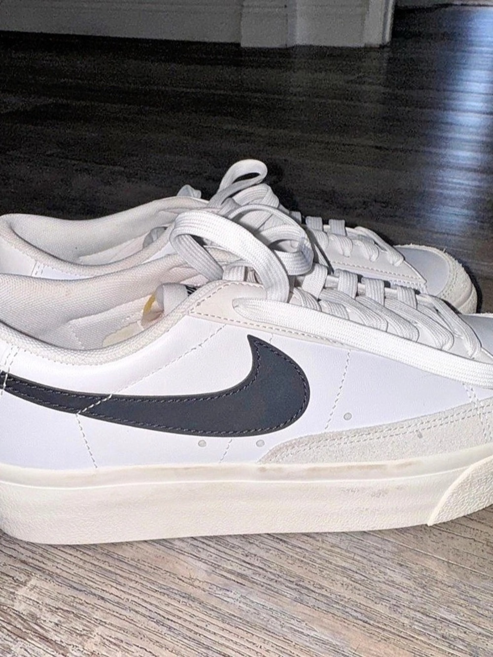 Nike blazer platform women’s Sneakers White & Black US 8.5